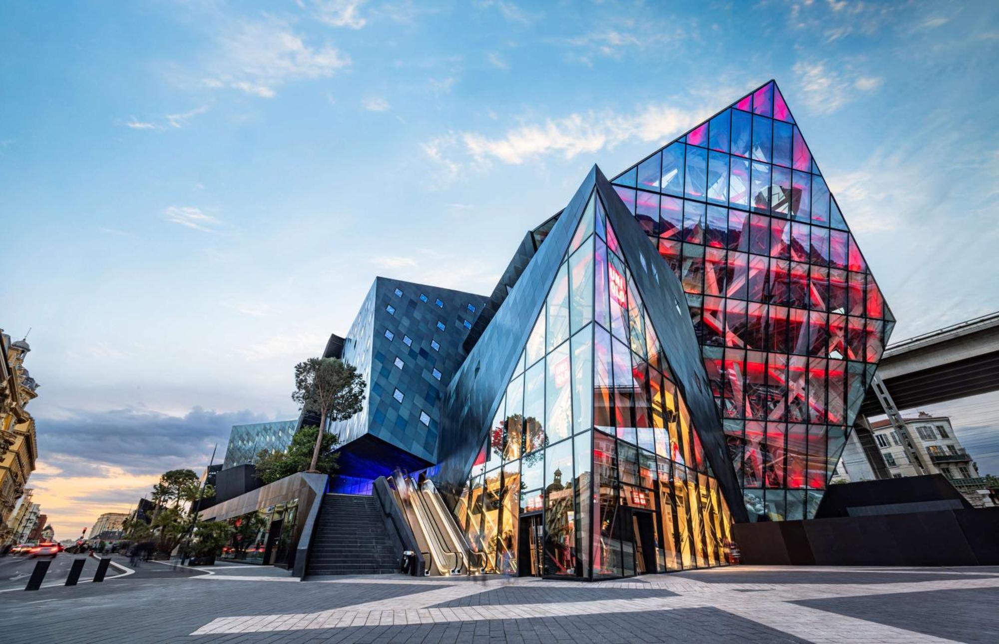 Doubletree By Hilton Nice Centre Iconic Exterior photo