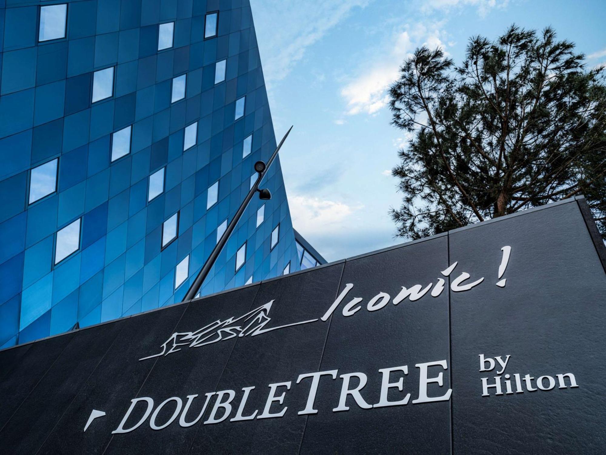 Doubletree By Hilton Nice Centre Iconic Exterior photo